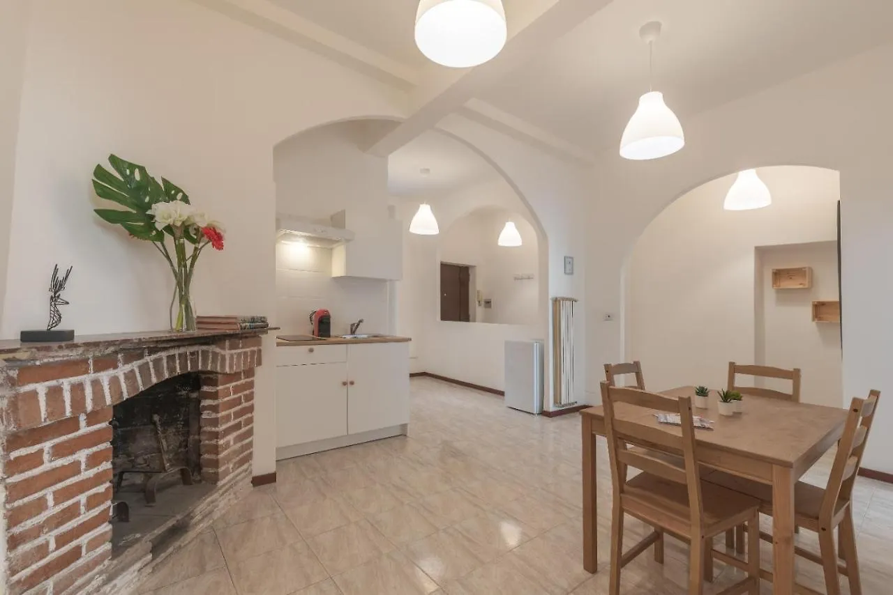 Vicolo Del Cinque Apartment Trastevere Rome Italy