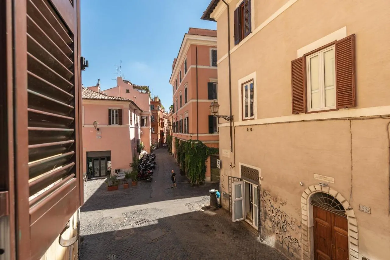 Vicolo Del Cinque Apartment Trastevere Rome